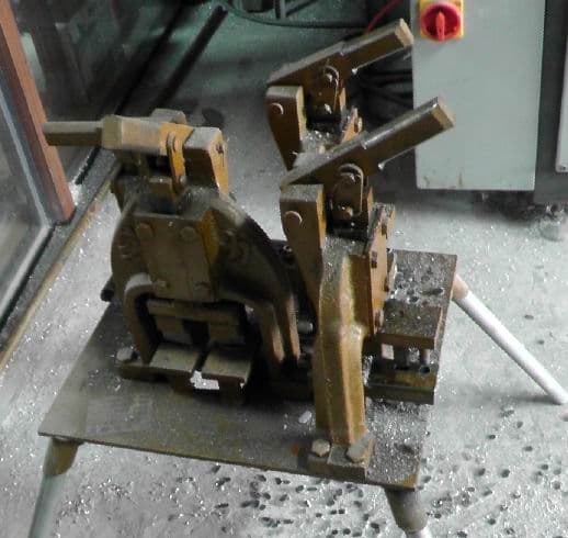 手動沖孔機